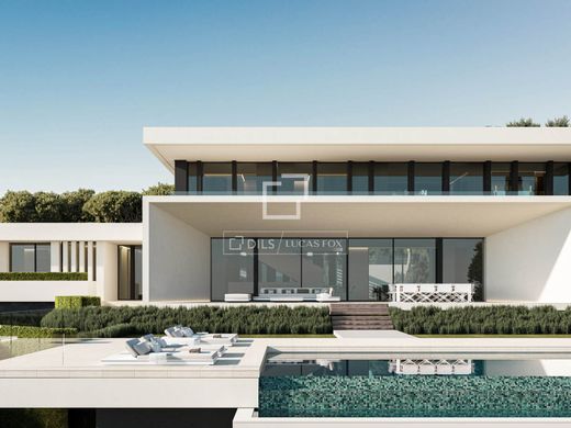 Villa in Benahavís, Malaga