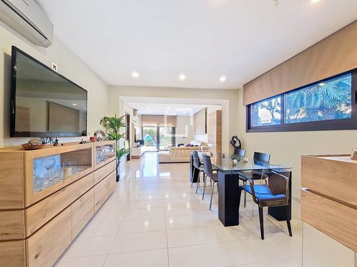 Villa Calafell, Província de Tarragona