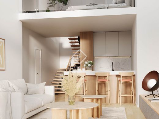 Apartment / Etagenwohnung in Barcelona, Provinz Barcelona