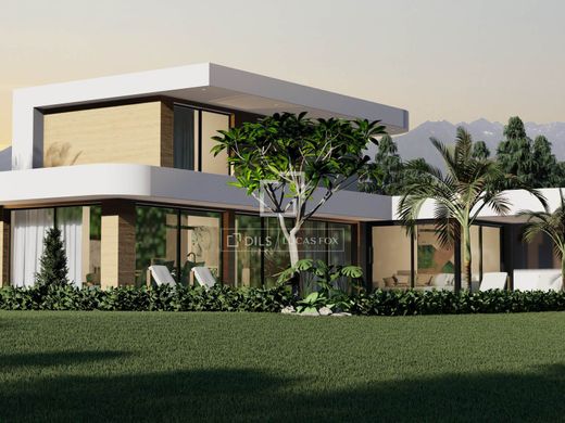 Villa in Pedreguer, Alicante