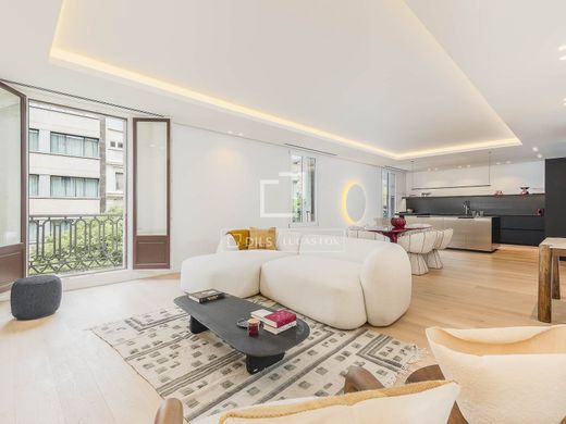 Piso / Apartamento en Barcelona, Provincia de Barcelona