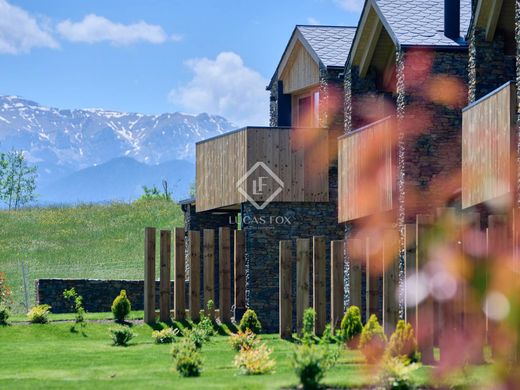 Villa in All, Province of Girona