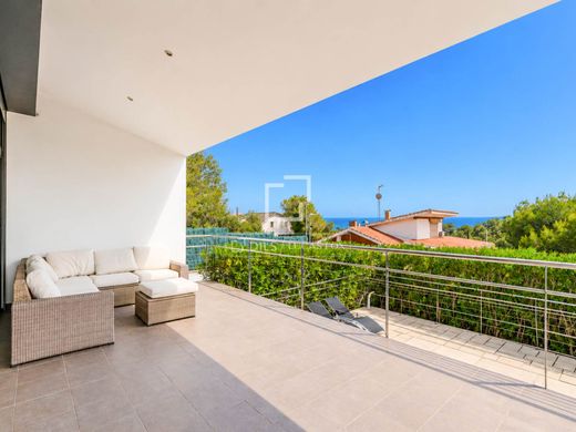 Villa en San Pedro de Ribas, Provincia de Barcelona