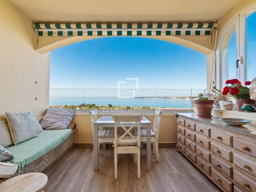 Apartment in Estepona, Malaga