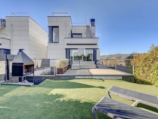 ﻓﻴﻼ ﻓﻲ سان سباستيان, Gipuzkoa