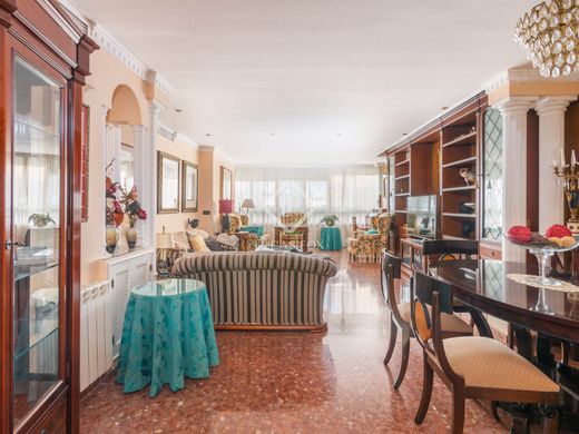 Málaga, マラガのアパートメント