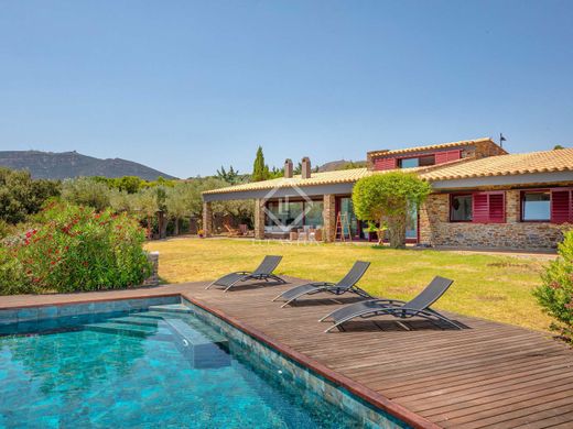 Villa in Cadaqués, Province of Girona