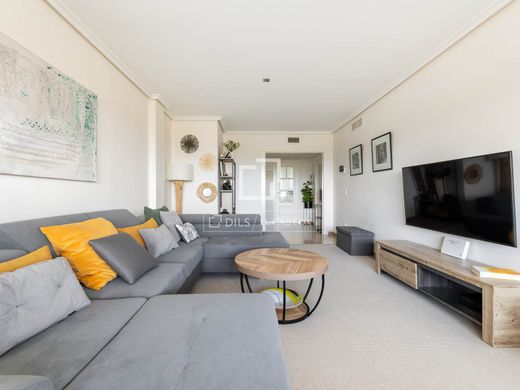 Apartment / Etagenwohnung in Majadahonda, Provinz Madrid