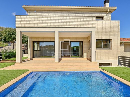 Villa in Sant Feliu de Guíxols, Province of Girona