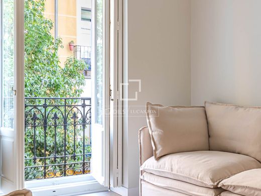 Apartment / Etagenwohnung in Madrid, Provinz Madrid