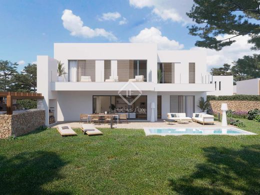 Villa in Mercadal, Province of Balearic Islands