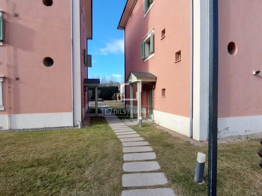 Apartment / Etagenwohnung in Puigcerdà, Provinz Girona