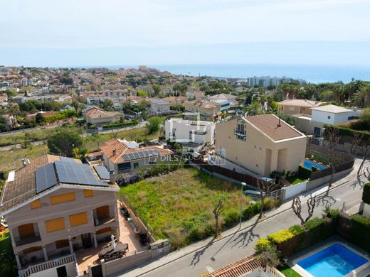 Land in Alella, Province of Barcelona