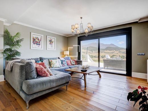 Villa in Casares, Malaga