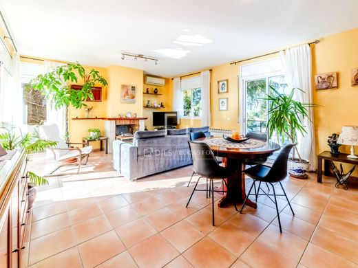 Villa in Sant Pere de Ribes, Provinz Barcelona