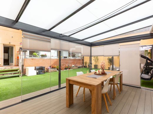 Piso / Apartamento en Esplugues de Llobregat, Provincia de Barcelona