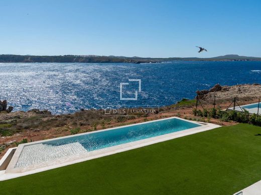Villa in Mercadal, Province of Balearic Islands