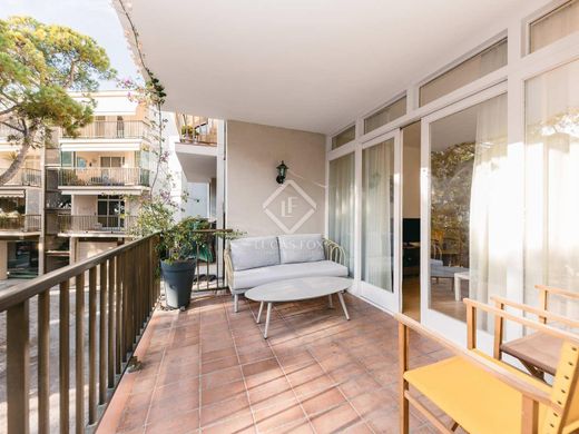 Apartment / Etagenwohnung in Gavà, Provinz Barcelona