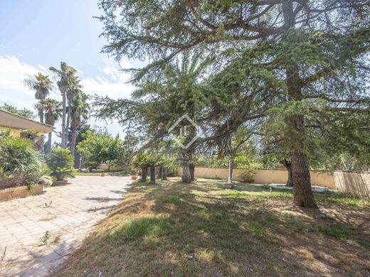 Villa in Paterna, Valencia