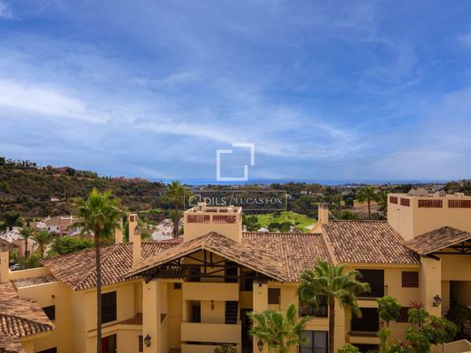 Apartment in Benahavís, Malaga