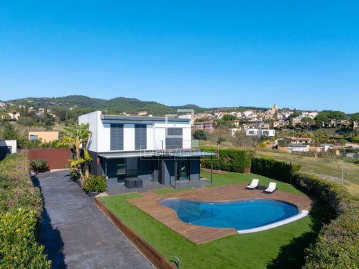 Villa in Sant Vicenç de Montalt, Provinz Barcelona