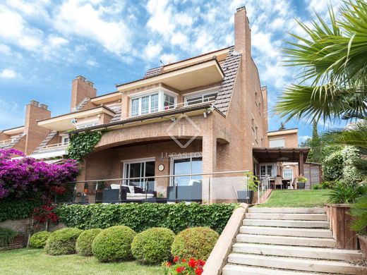 Villa en Esplugues de Llobregat, Provincia de Barcelona