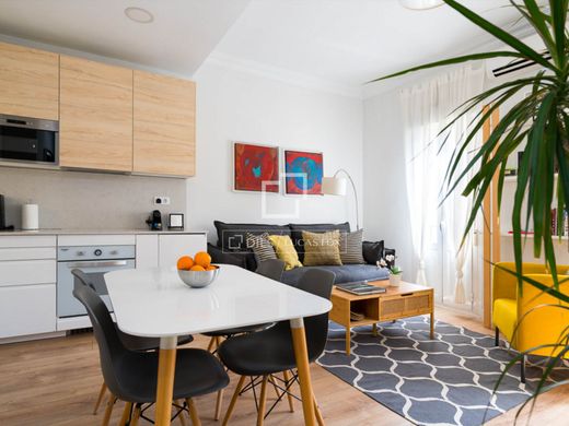 Apartment / Etagenwohnung in Madrid, Provinz Madrid