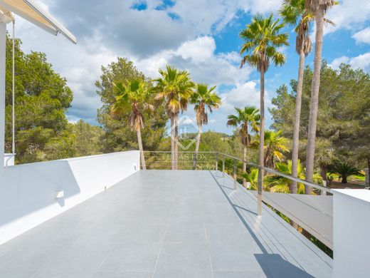 Villa a Santa Gertrudis, Isole Baleari