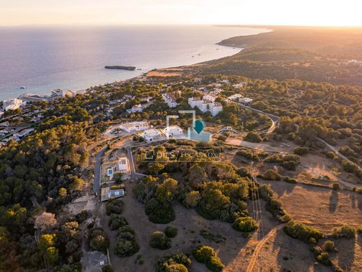 Land in Es Migjorn Gran, Province of Balearic Islands