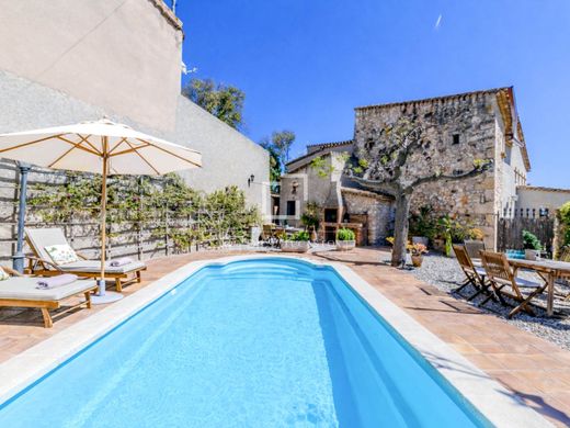 Country House in Castellví de la Marca, Province of Barcelona