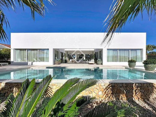 Villa in Sant Lluís, Balearen