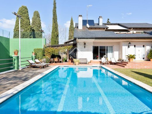 Villa in Sant Cugat, Province of Barcelona