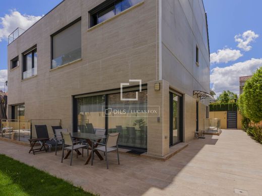 Villa in Pozuelo de Alarcón, Province of Madrid