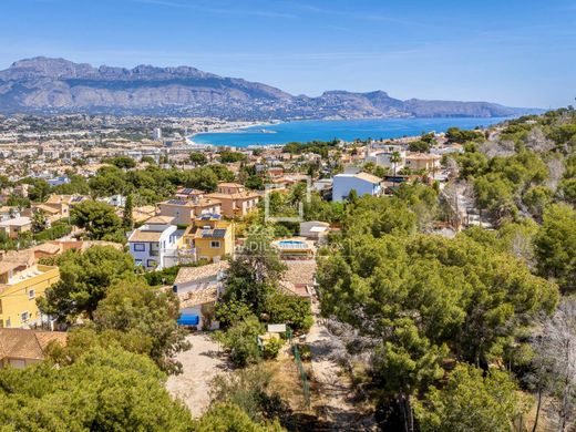 Land in l'Alfàs del Pi, Alicante