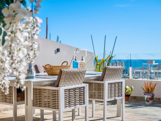 Penthouse in Finestrat, Alicante