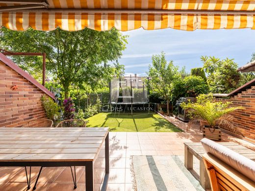 Villa in Majadahonda, Provinz Madrid