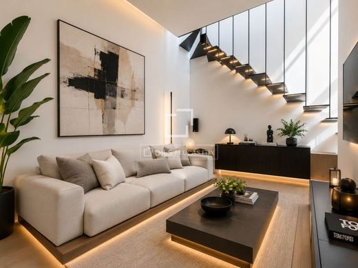 Villa in Cornellà de Llobregat, Province of Barcelona