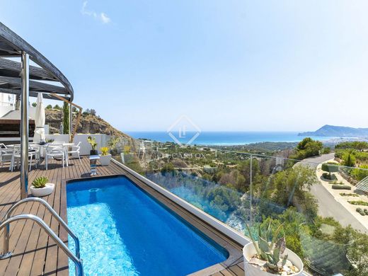 Villa in Altea, Alicante