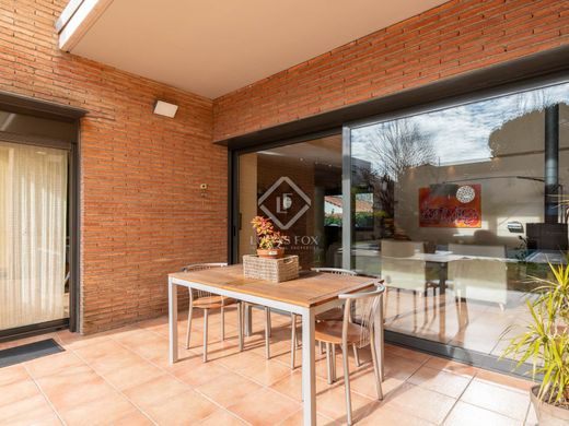 Villa in Sant Cugat del Vallès, Provinz Barcelona