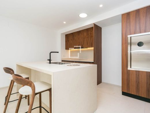 Daire Sant Cugat del Vallès, Província de Barcelona