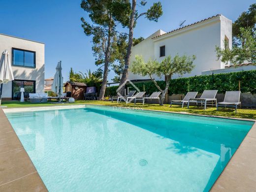 Villa in l'Ametlla de Mar, Province of Tarragona