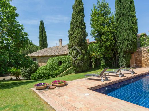 Casale a Sant Mori, Girona