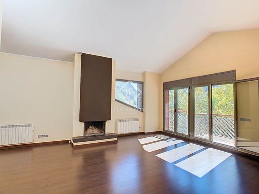 Apartment / Etagenwohnung in Erts, La Massana