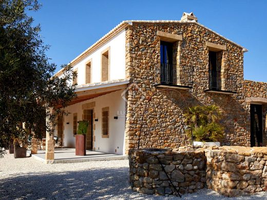 ‏בתים כפריים או חוות ב  Denia, Provincia de Alicante