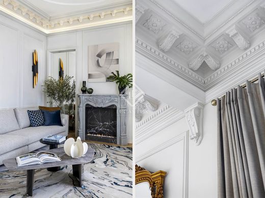 Apartment / Etagenwohnung in Barcelona, Provinz Barcelona