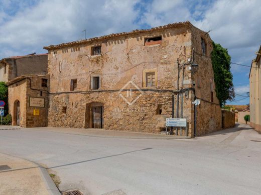Köy evi Cistella, Província de Girona