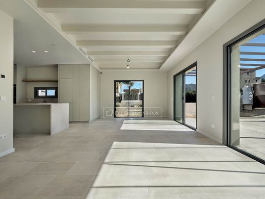 Villa in Colònia de Sant Pere, Province of Balearic Islands