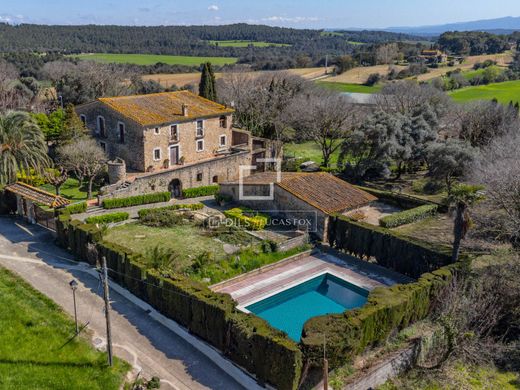 Country House in Fontcoberta, Province of Girona