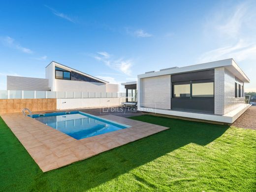 Villa Castellvell del Camp, Província de Tarragona