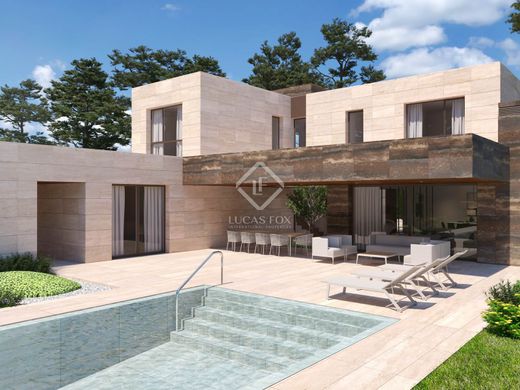 Villa in Boadilla del Monte, Province of Madrid